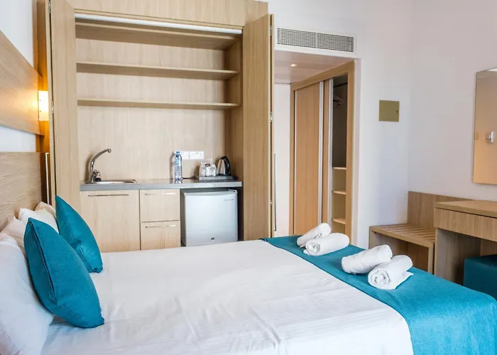 Kapetanios Bay Hotel Protaras