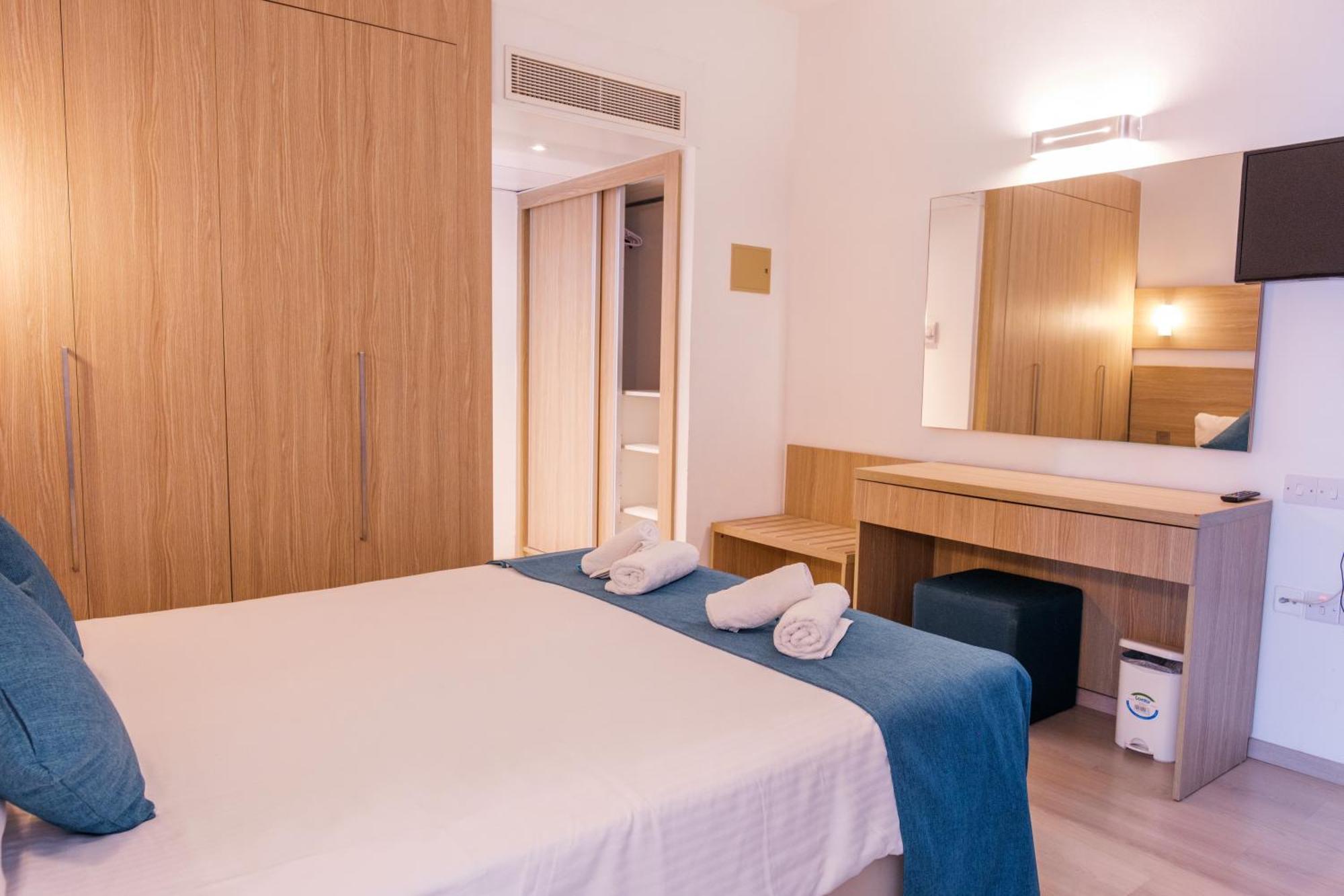 Kapetanios Bay Отель 3*